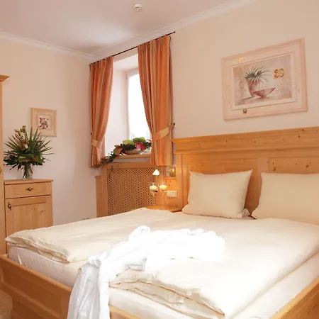 Klosterhotel Ludwig Der Bayer Hotell Ettal