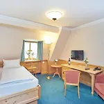 Klosterhotel Ludwig Der Bayer Otel Ettal