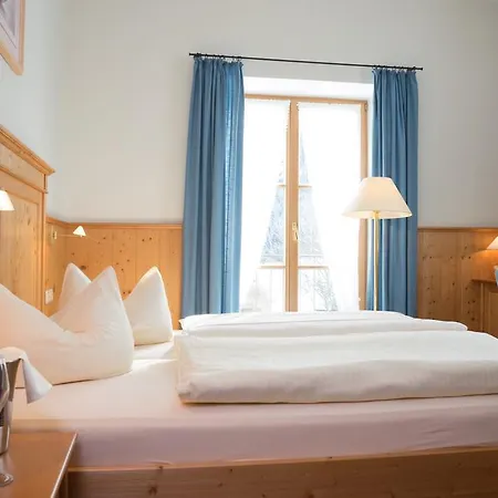 Klosterhotel Ludwig Der Bayer 4* אטאל